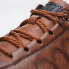 ⏰ Último dia! 30% de desconto! 👞 Sapatos de alta qualidade em pele italiana genuína 🐂 Costurados à mão, macios e confortáveis ✅ Apoio ergonómico do arco do pé, alivia as dores nos pés, caminhada confortável durante todo o dia.